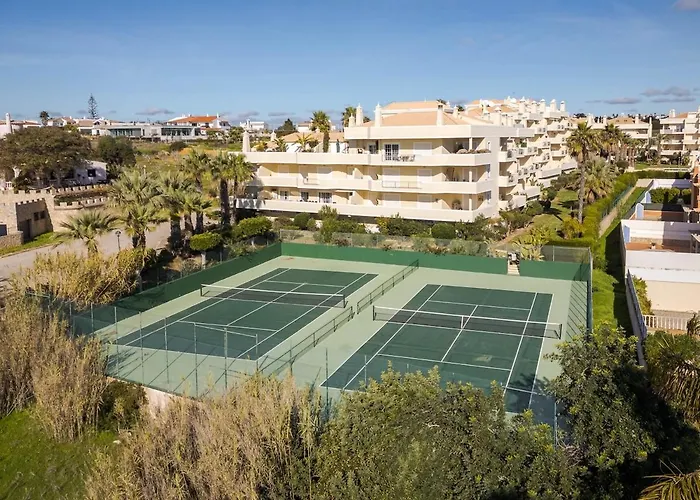 Palm Breeze Retreat In W Pool And Balcony By Lisbeyond Apartamento Albufeira