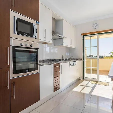 Palm Breeze Retreat In W Pool And Balcony By Lisbeyond * Albufeira