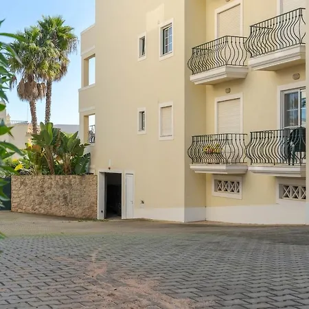 Appartement Palm Breeze Retreat In W Pool And Balcony By Lisbeyond Albufeira